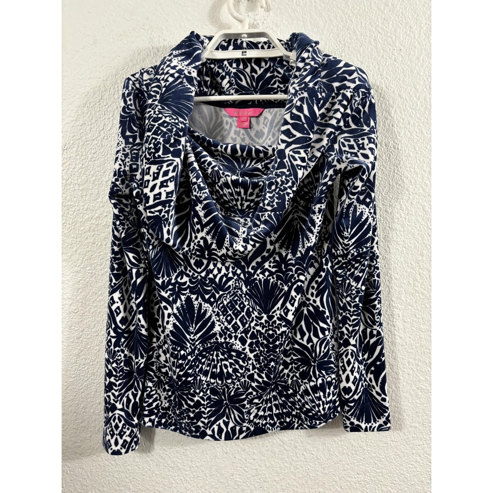 Lilly Pulitzer Shirt Womens XS Navy Blue Print‎ Belinda Cowl Neck Fleece Top
